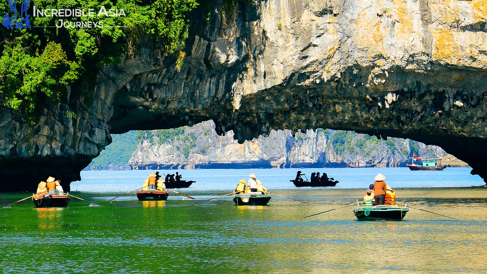 At Which Port do International Cruises Stop in Halong Bay?