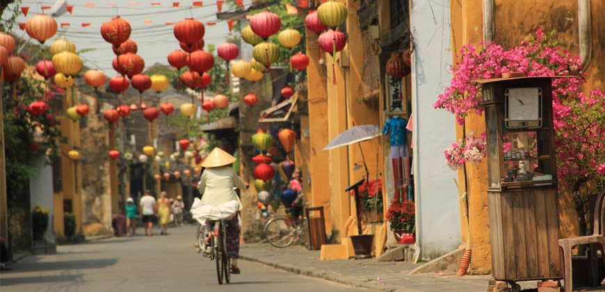 Best Time to Visit Hoi An