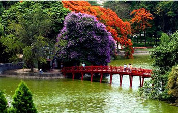 Hanoi Parks – The Capital’s Humidity Shelter