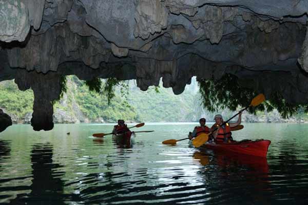 Luon Cave - The Picture of Paradise