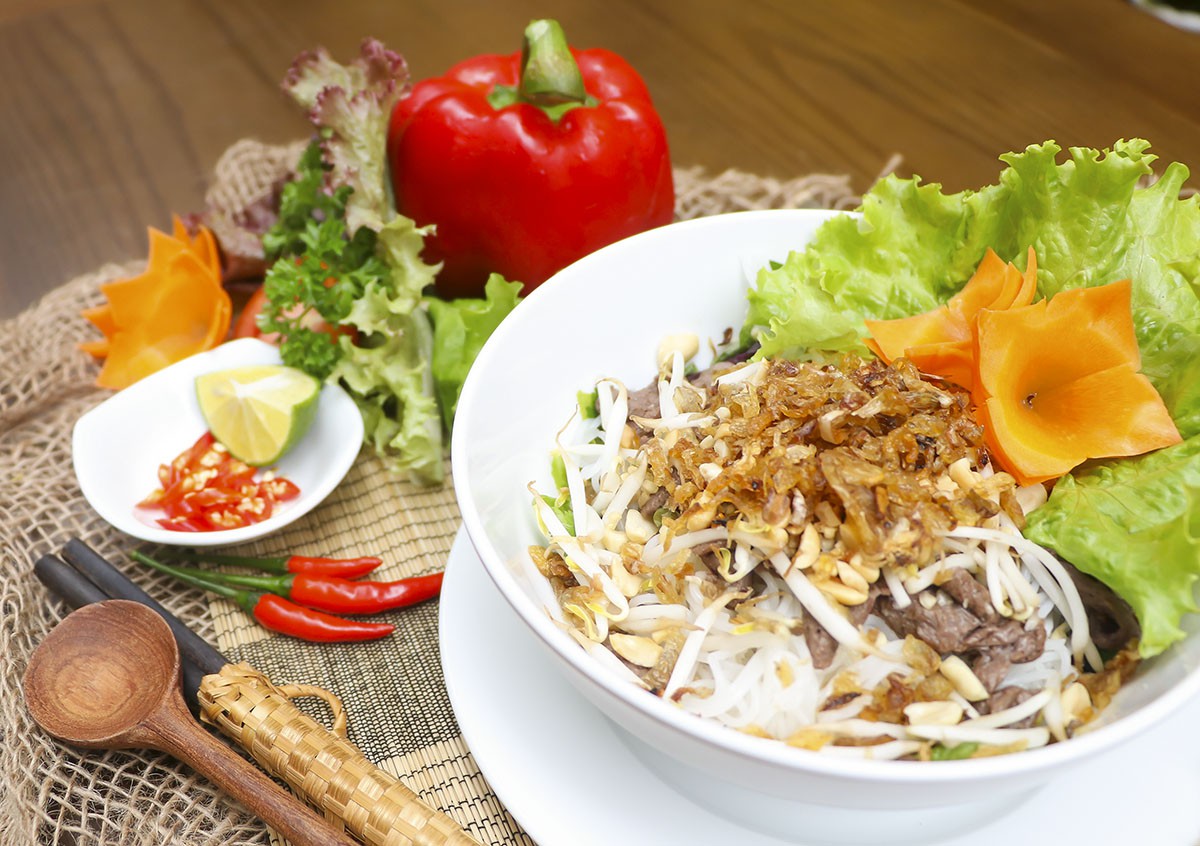 What to Eat in Hanoi