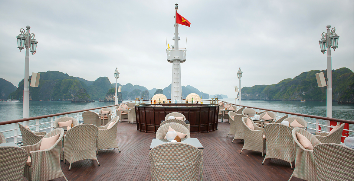 Paradise Elegance Cruise