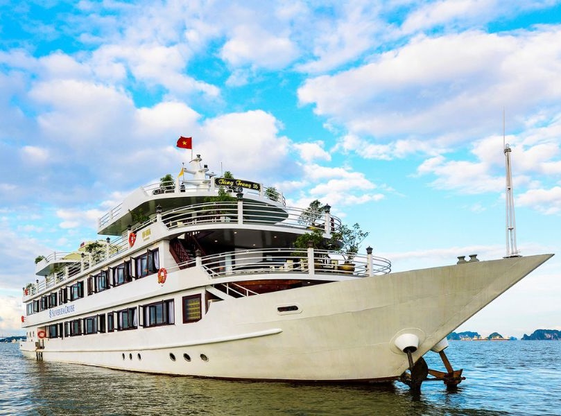 Swan Cruises Halong