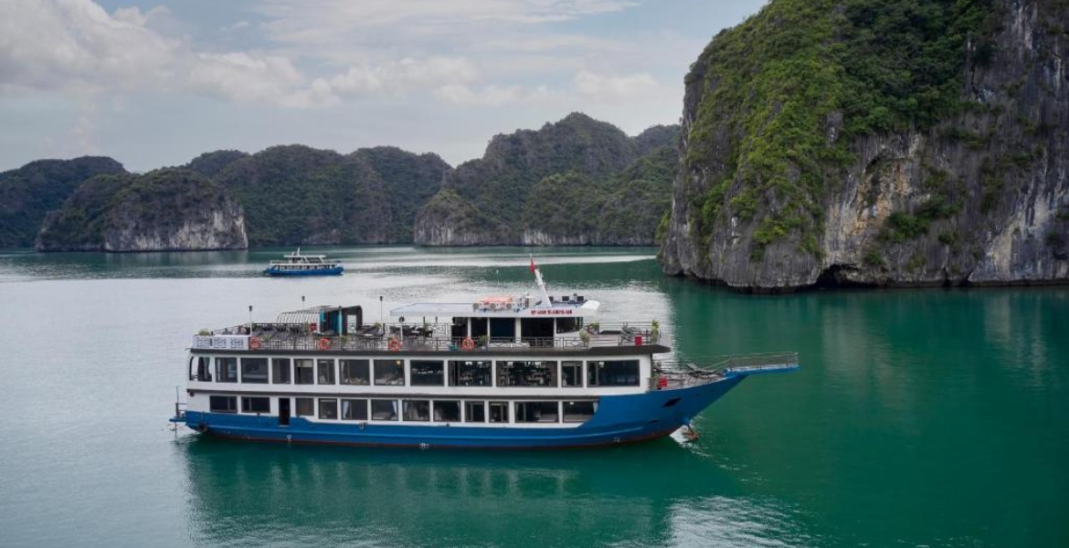 La Pandora Boutique Cruise