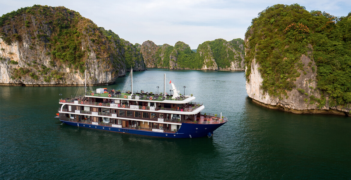 La Pandora Cruise