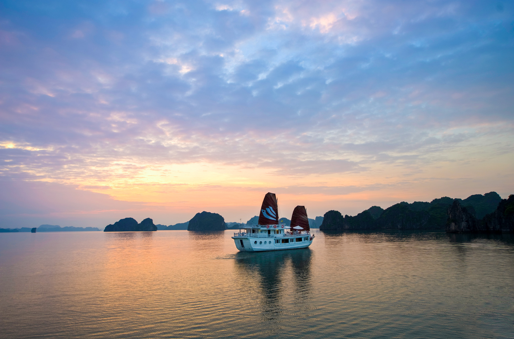 North Vietnam Highlight & Excursions