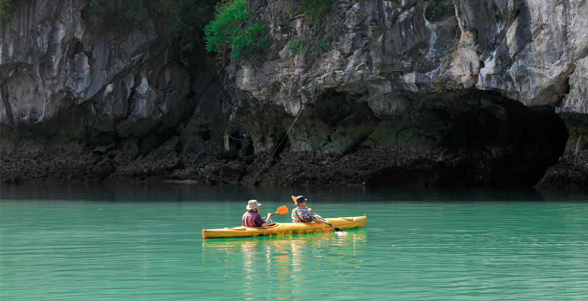 Lan Ha Bay Day Trip From Hanoi