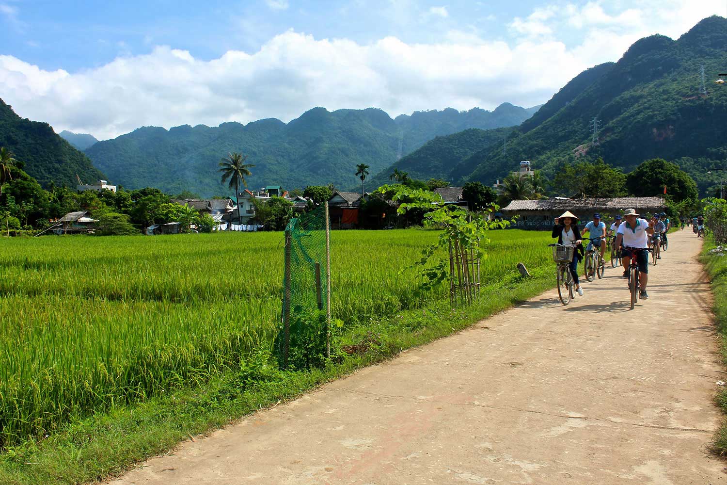 Mai Chau Pu Luong Nature 3 Days 2 Nights
