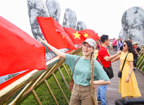 Vietnam Escape Tours 2 Weeks