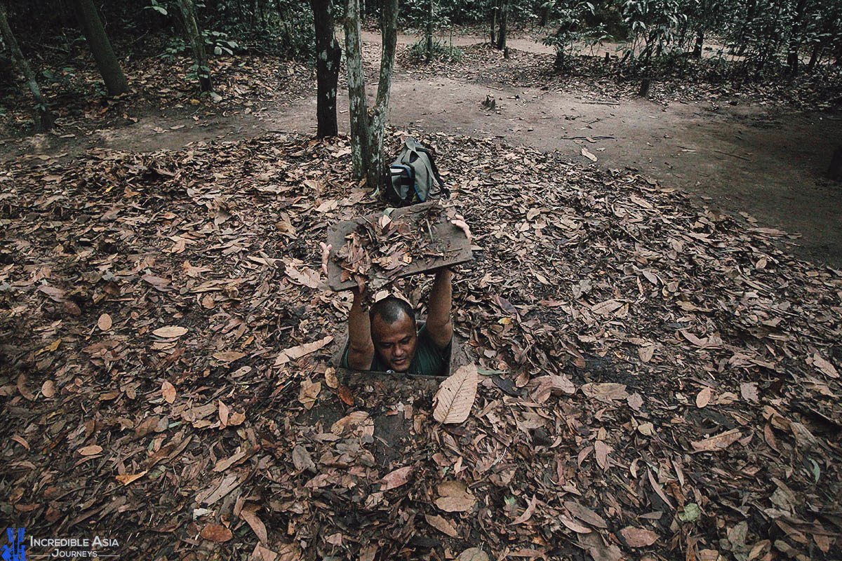 Cu Chi tunnels