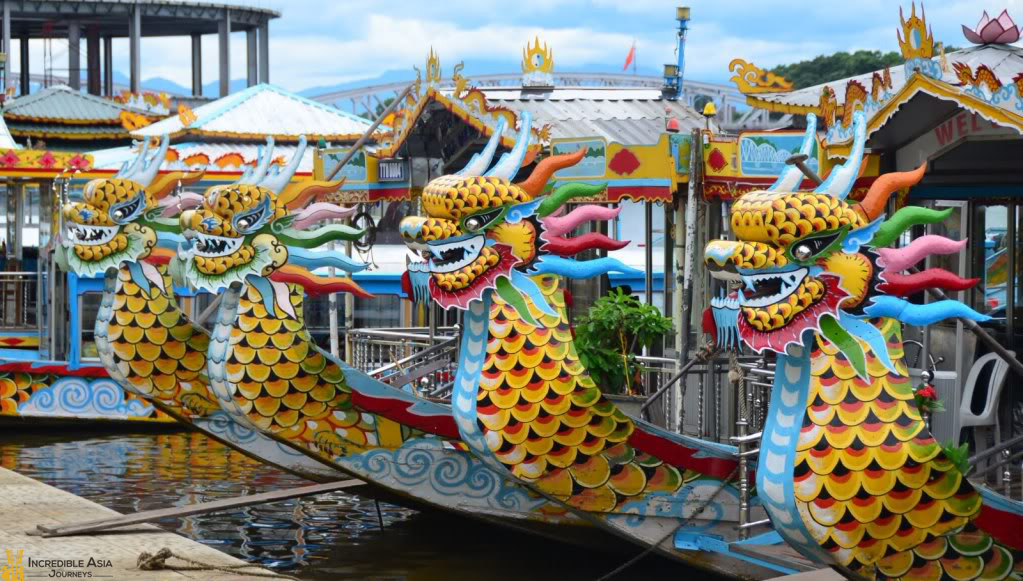 Dragon boat trip in Hue