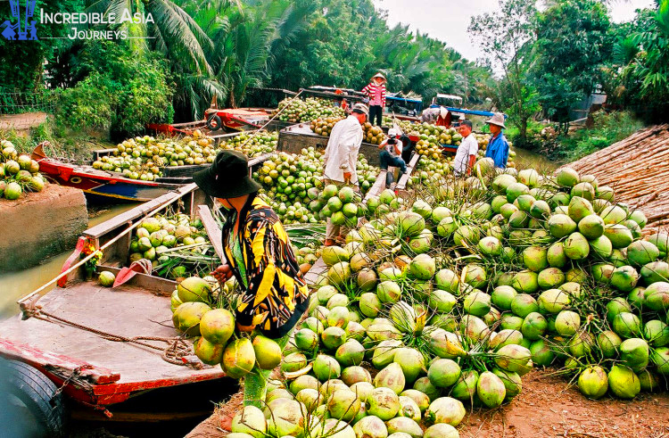 Floating market in Mekong Delta