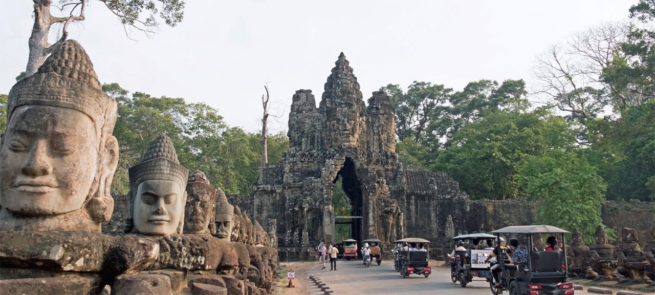 Angkor Wat Tour & Sunrise Experience
