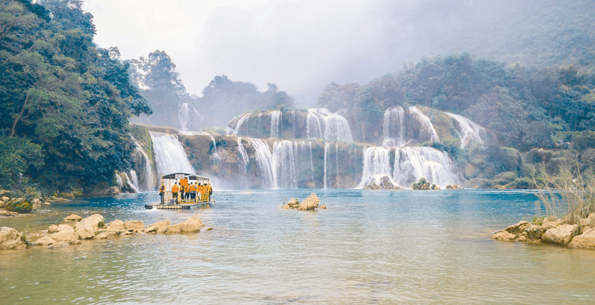Ba Be Lake – Cao Bang – Ban Gioc Waterfall.