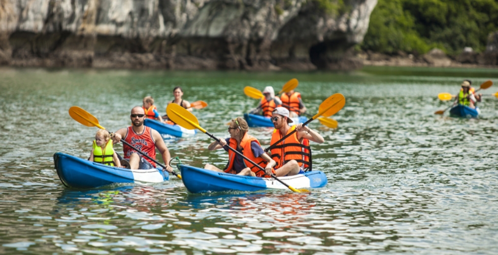Halong Bay kayak