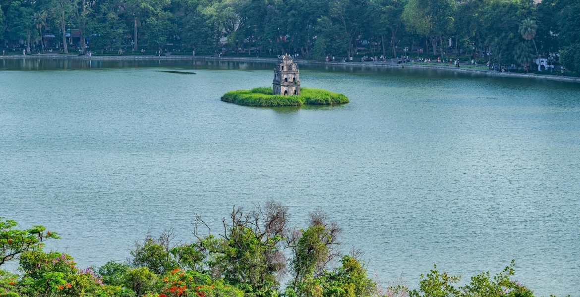 Hoan Kiem Lake