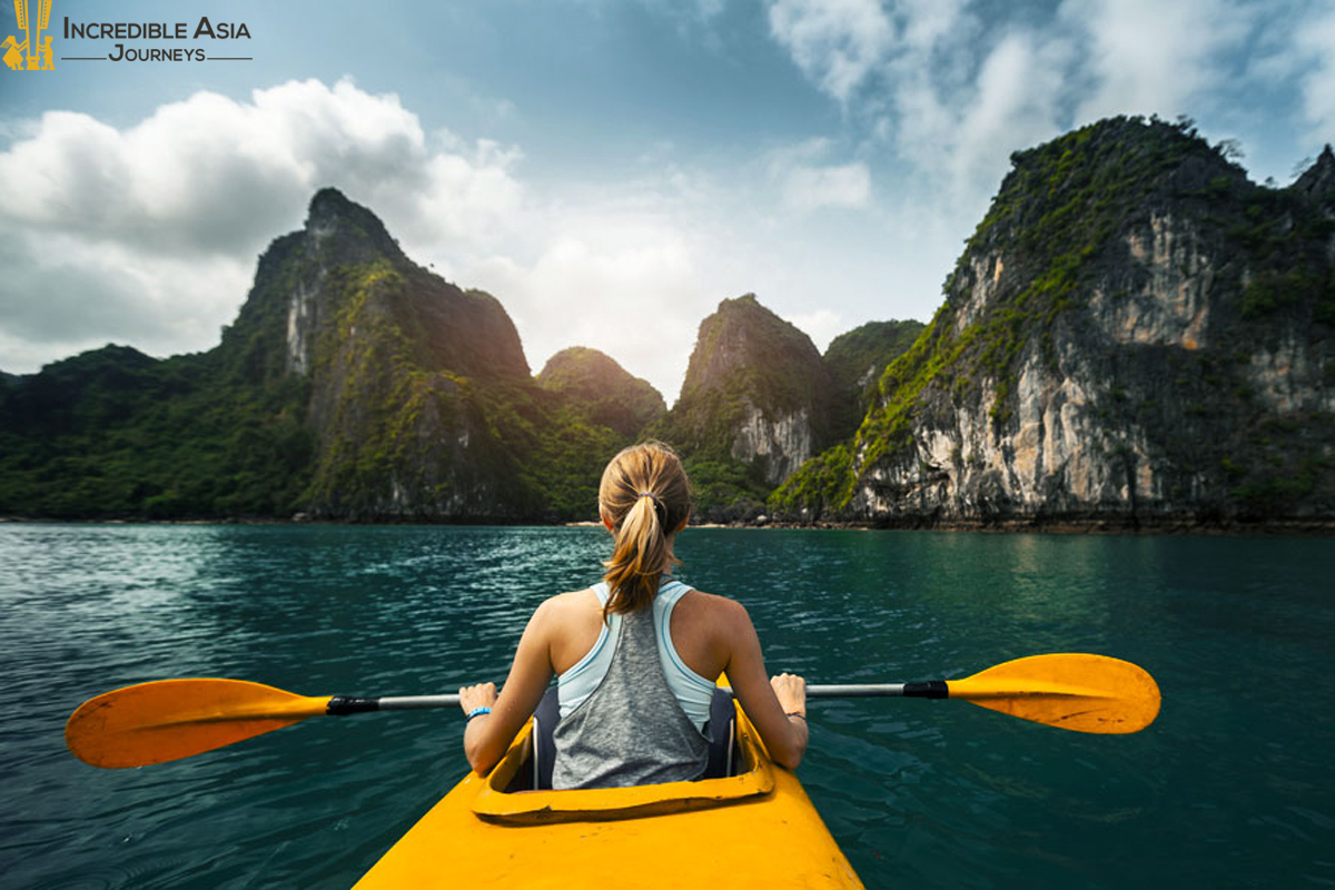 Kayaking in Halong Bay