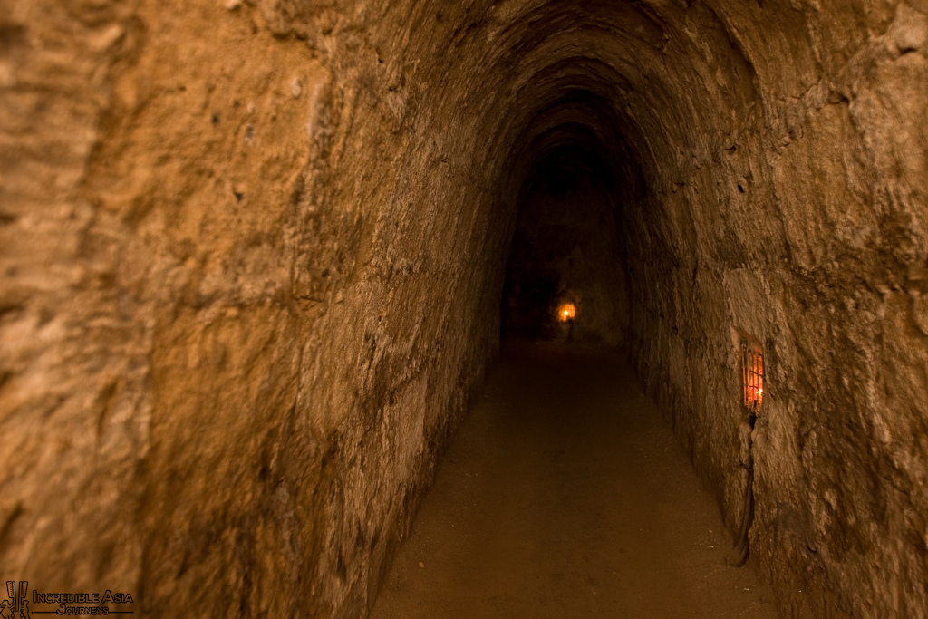 Cu Chi tunnels