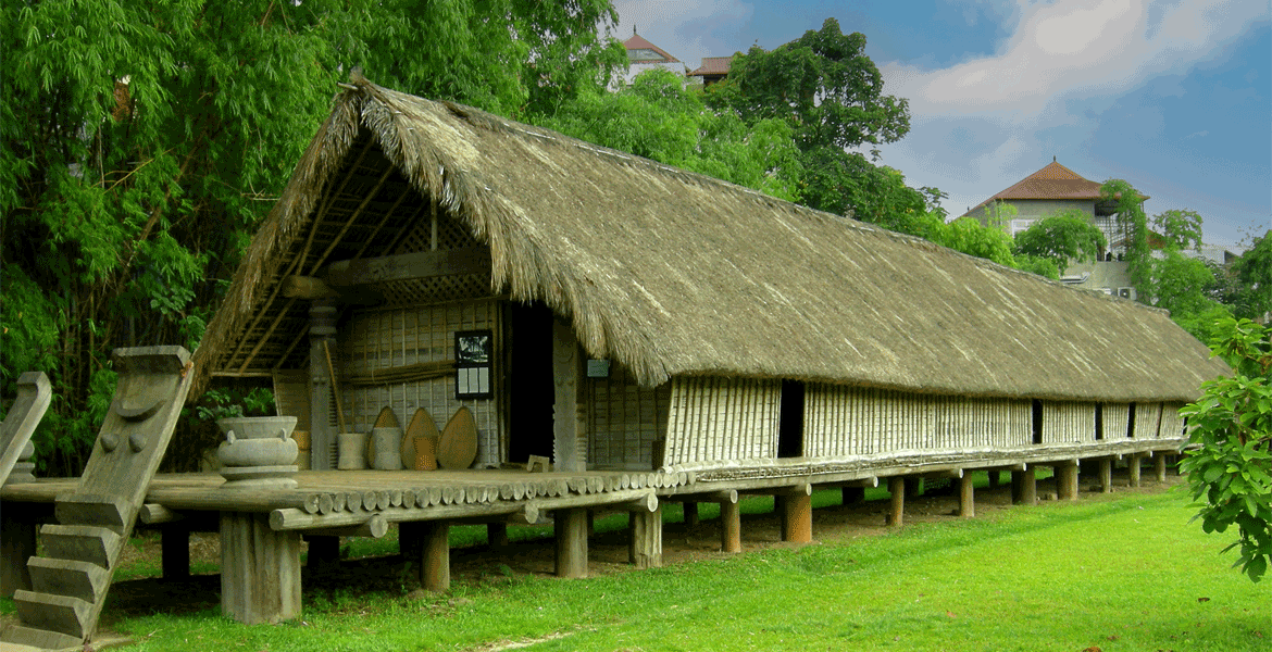 Discover Phong Nha cave from Hanoi