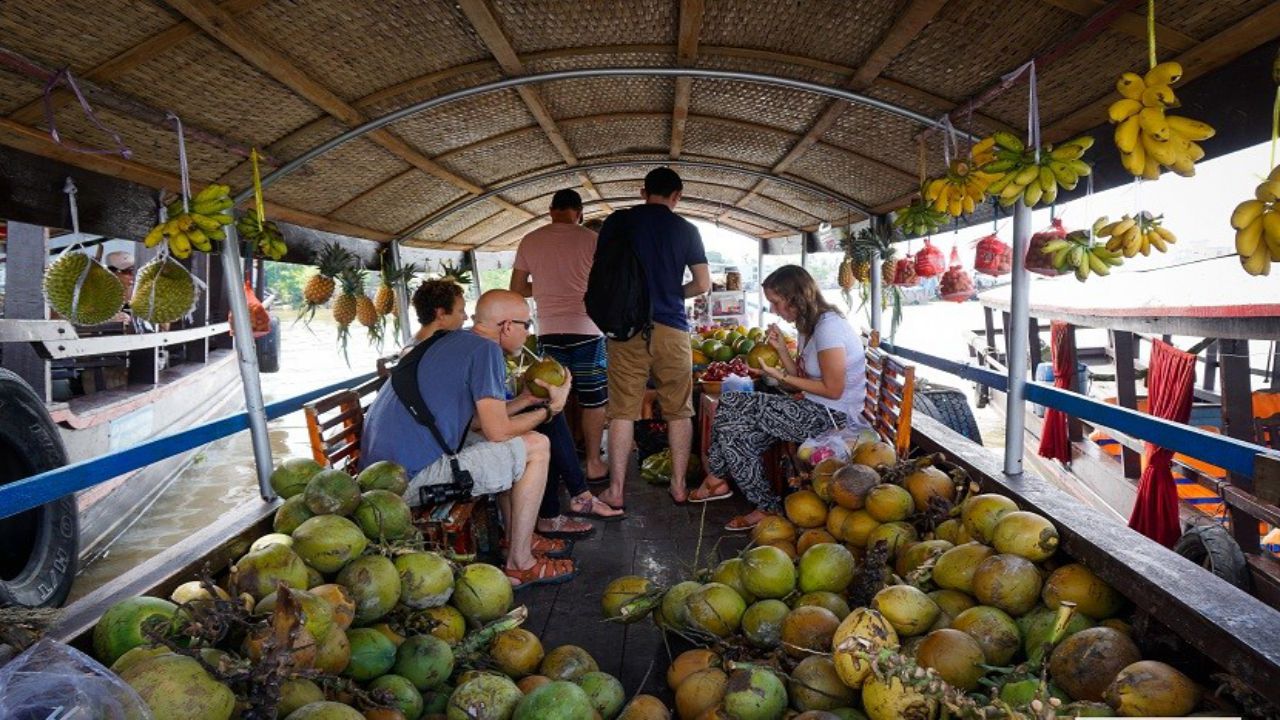 Foody Tour in Ho Chi Minh and Mekong Delta