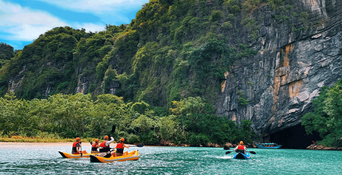 DARK CAVE and PHONG NHA CAVE One Day