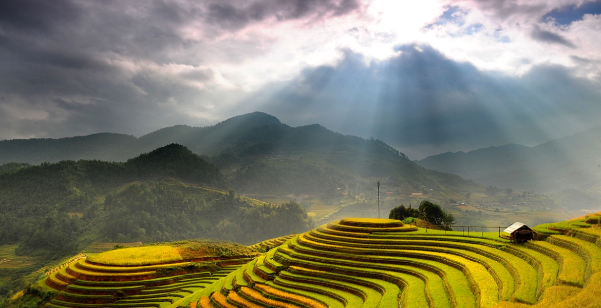 Ha Giang Loop & Ban Gioc Waterfall 5 Days 4 Nights