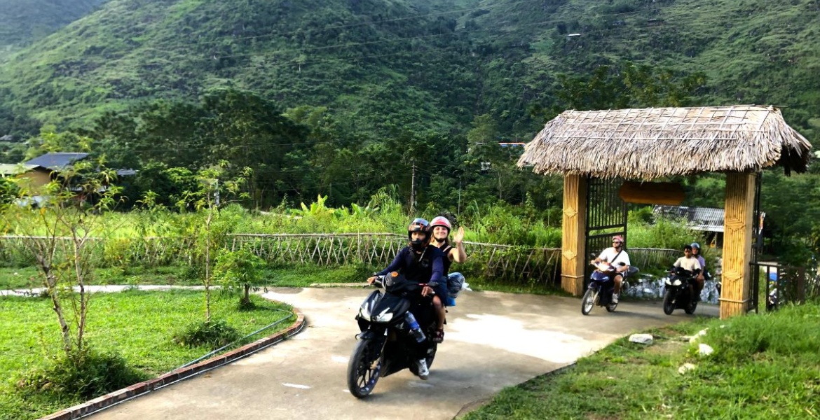 Ha Giang Loop by Motorbike 3 Days 2 Nights – Homestay