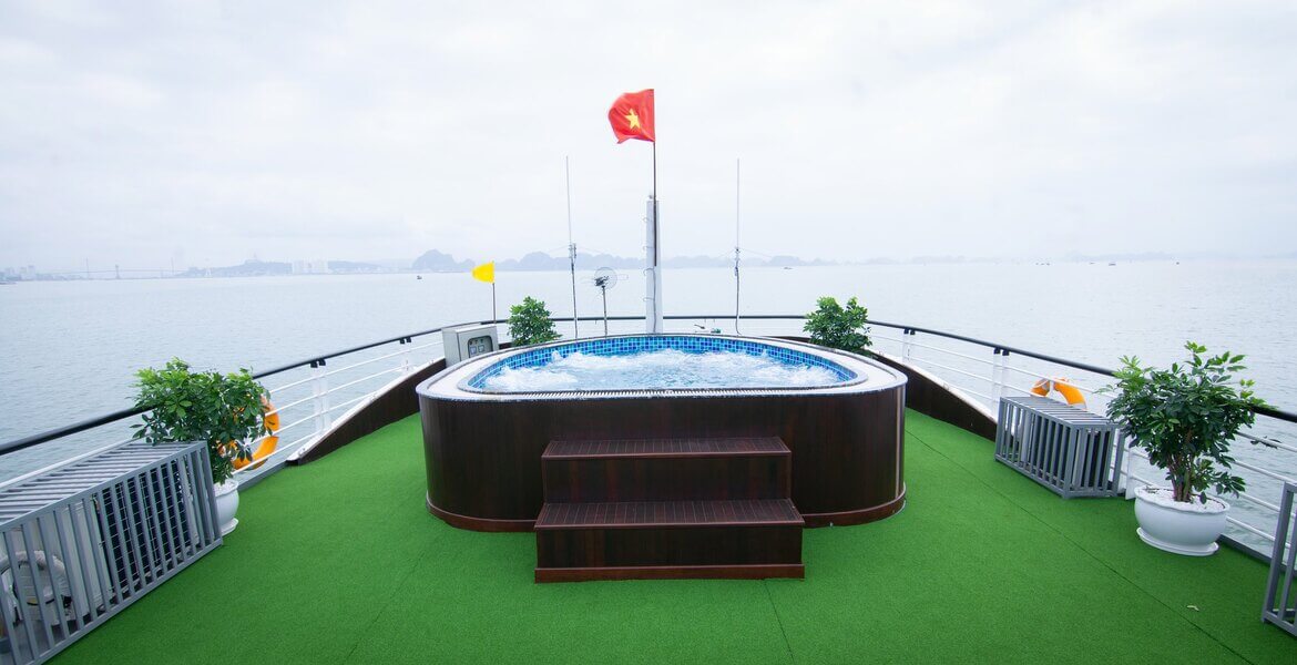La Casta Halong Bay Day Cruise