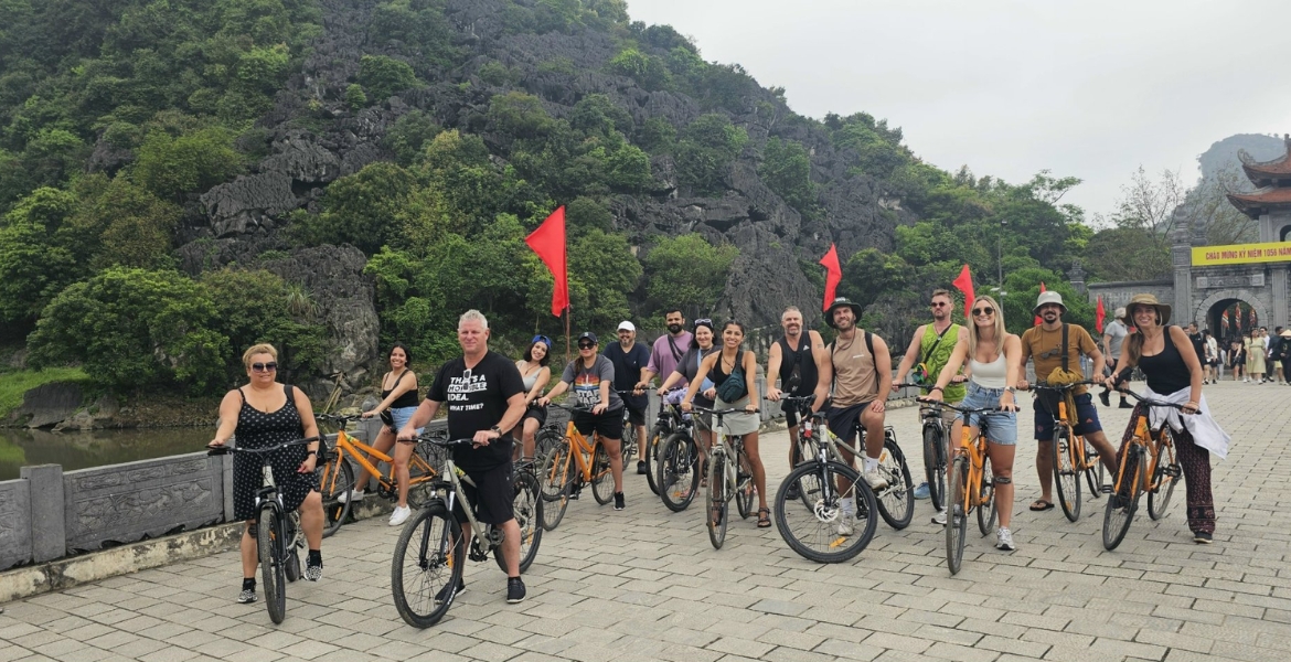Northern Vietnam with Cat Ba Island 1 Week