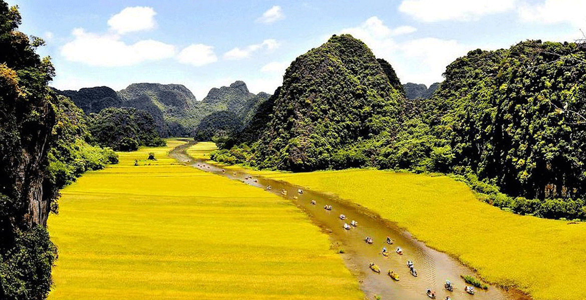 Authentic Vietnam Tour - Hanoi, Tam Coc, Halong