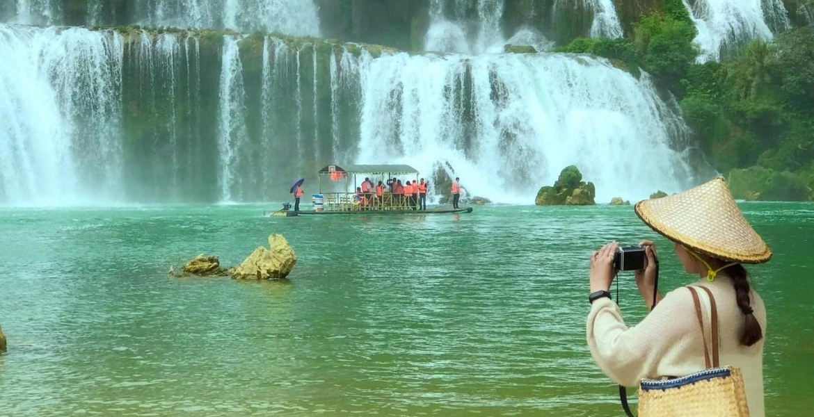 Ha Giang Loop & Ban Gioc Waterfall 5 Days 4 Nights